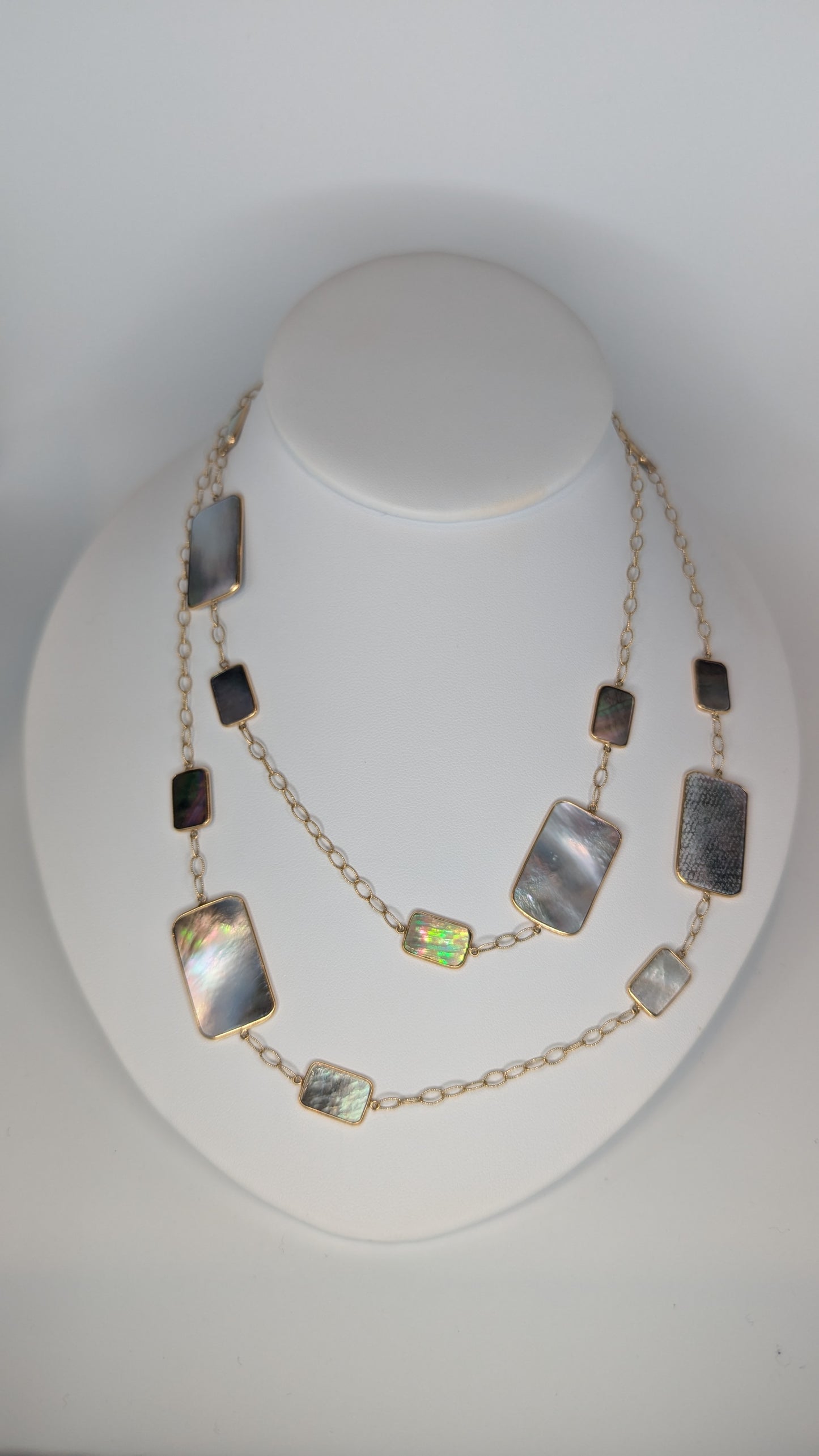 Natural Mother of Pearl Gold Tone Chain Necklace 36"