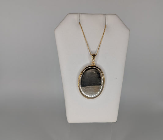 Precious Metal (No Stones) Locket